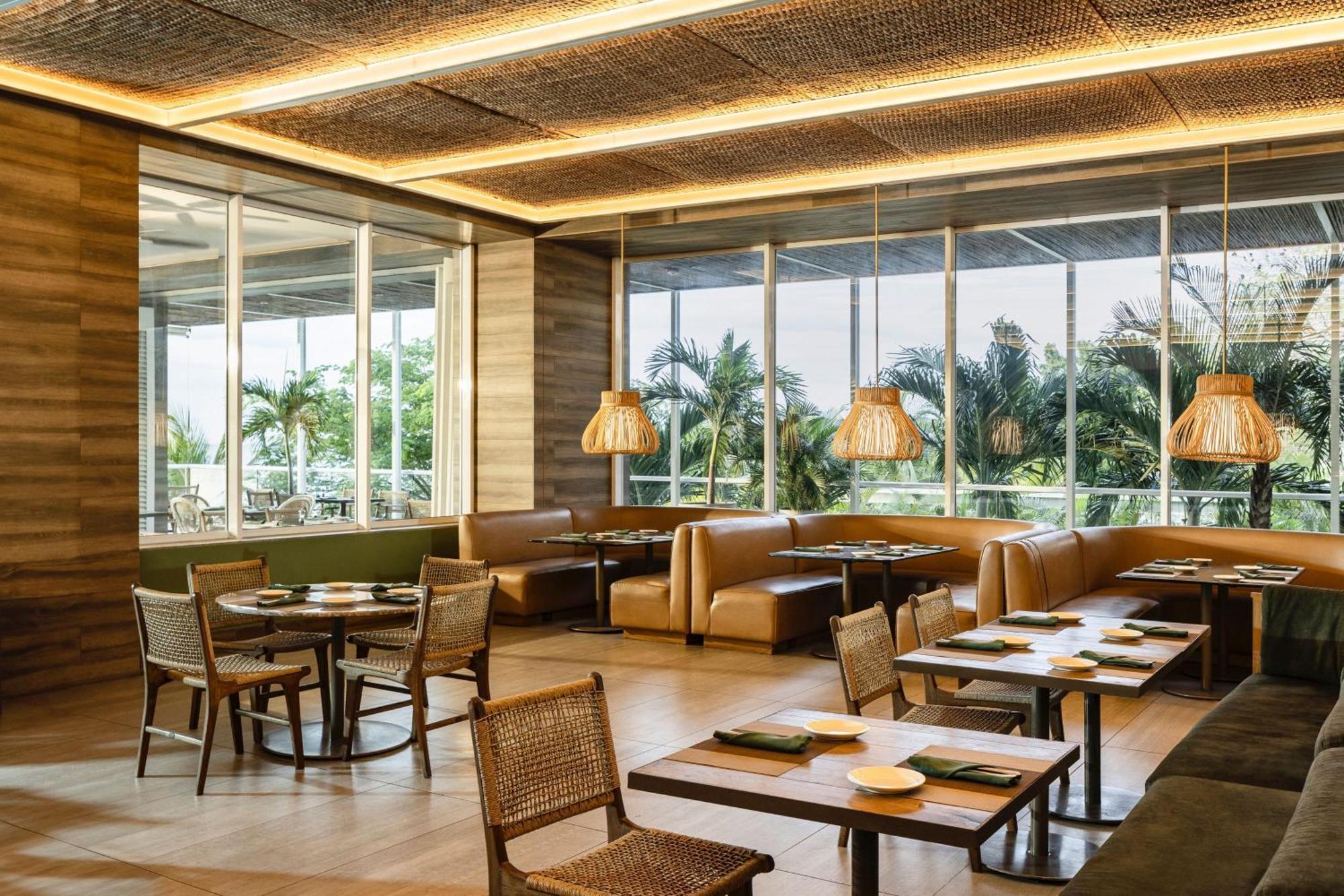 منتجع سانتا مارتا ماريوت بلايا دورميدا المظهر الخارجي الصورة The interior of the restaurant