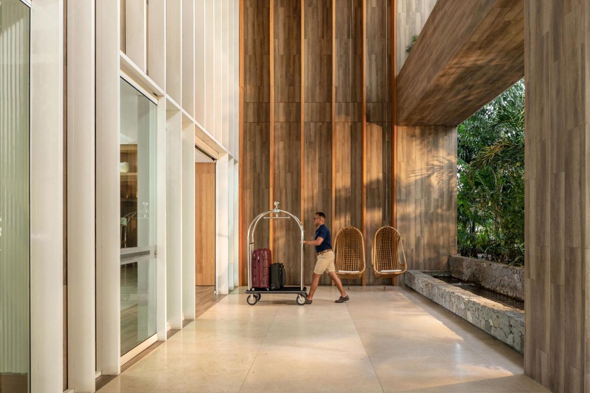 منتجع سانتا مارتا ماريوت بلايا دورميدا المظهر الخارجي الصورة The hotel lobby